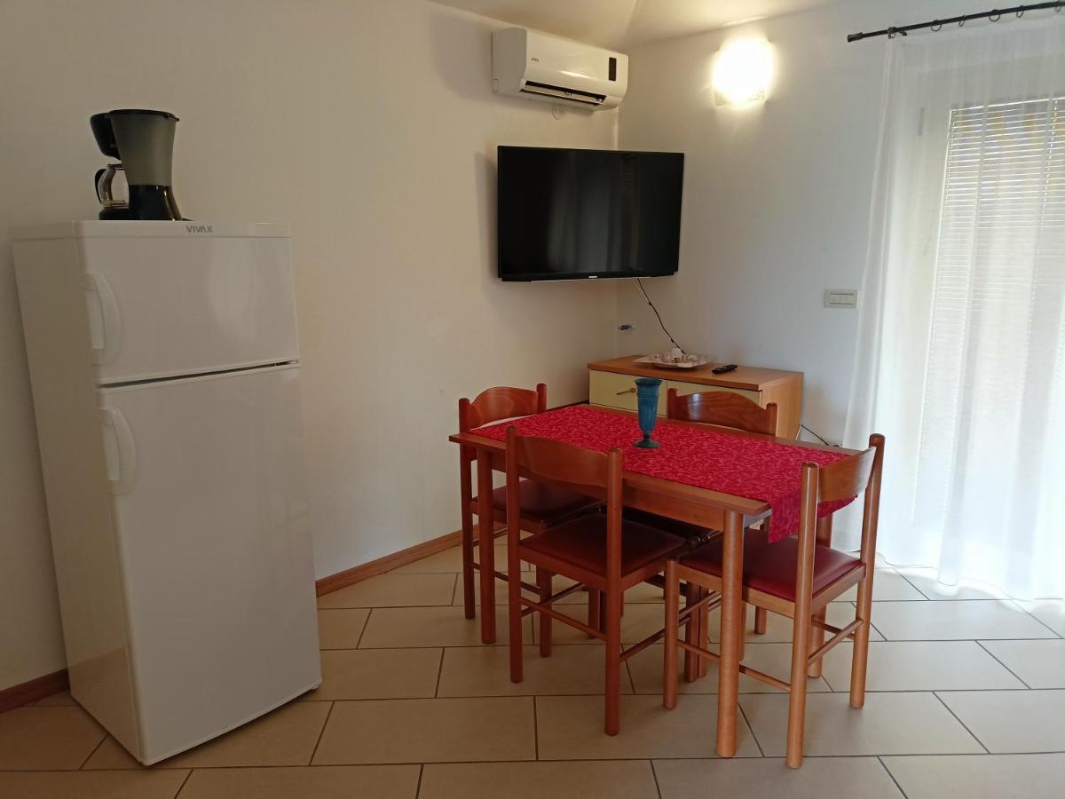 Ta-ti Apartment *